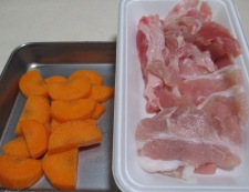 豚こまと白菜のオイスターソース煮　調理①
