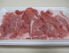 豚こまとくずし豆腐の麺つゆ炒め　調理①