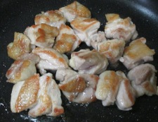 鶏肉としらたきの煮物＜すき焼き風＞　調理③