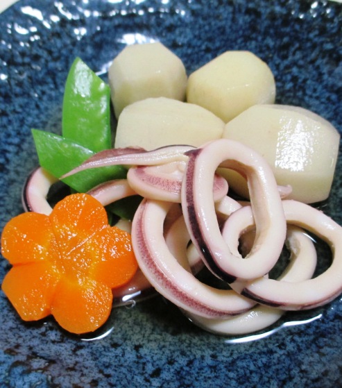 里芋とボイルイカの煮物　B