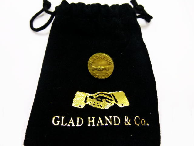GLAD HANDGH LOGO-PINS SHAKE HAND