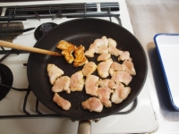 鶏むね肉の生姜焼き38