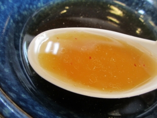 来味亀田　つけ麺　つけ汁 (2)